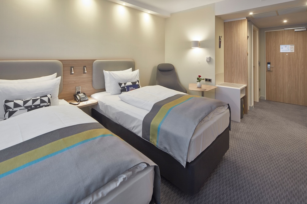 holiday inn express merzig an ihg hotel