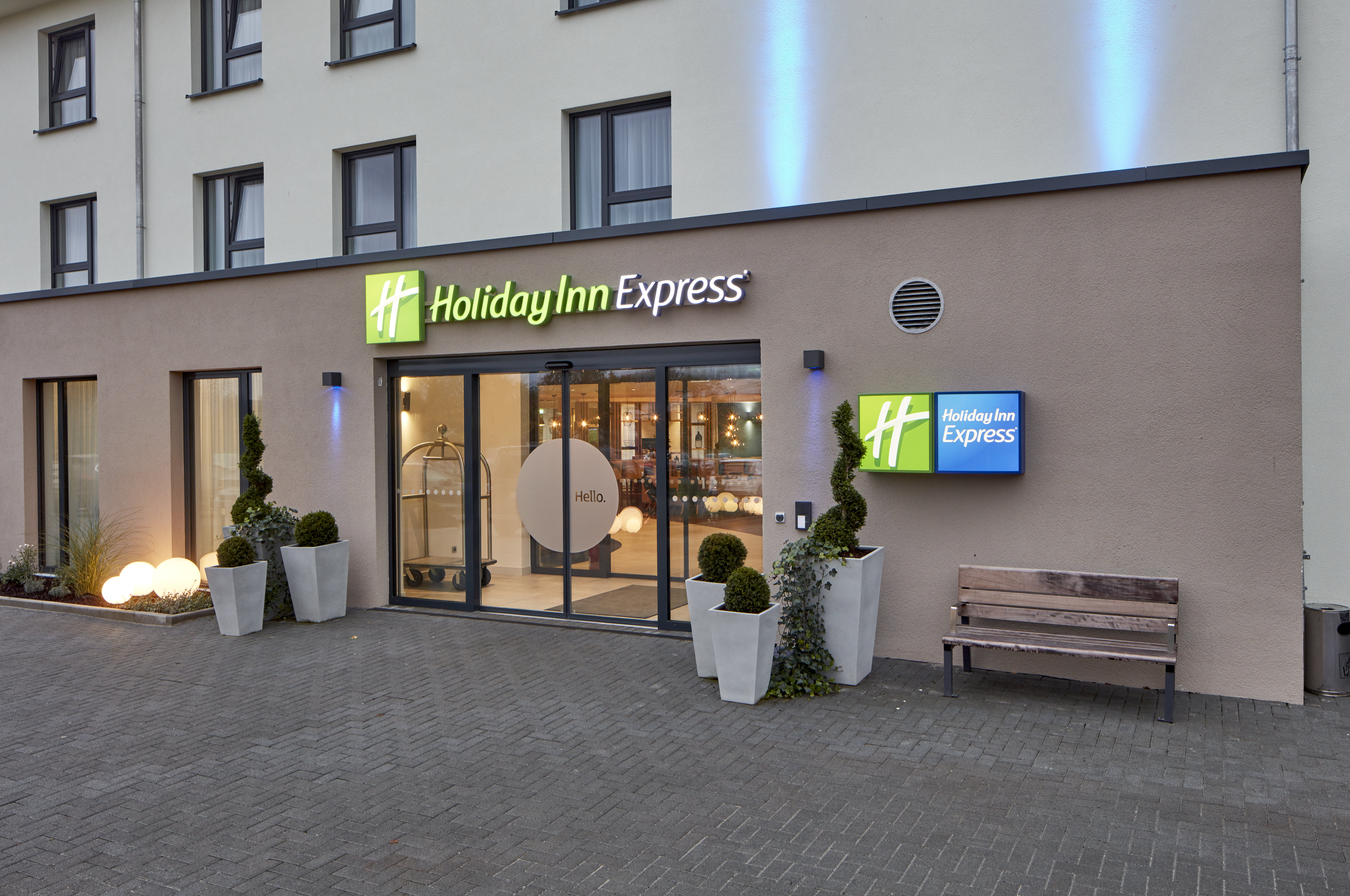 holiday inn express merzig an ihg hotel
