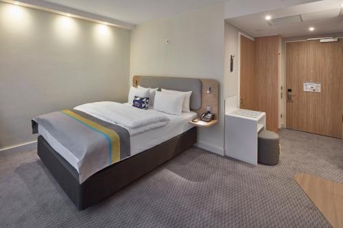 holiday inn express merzig an ihg hotel