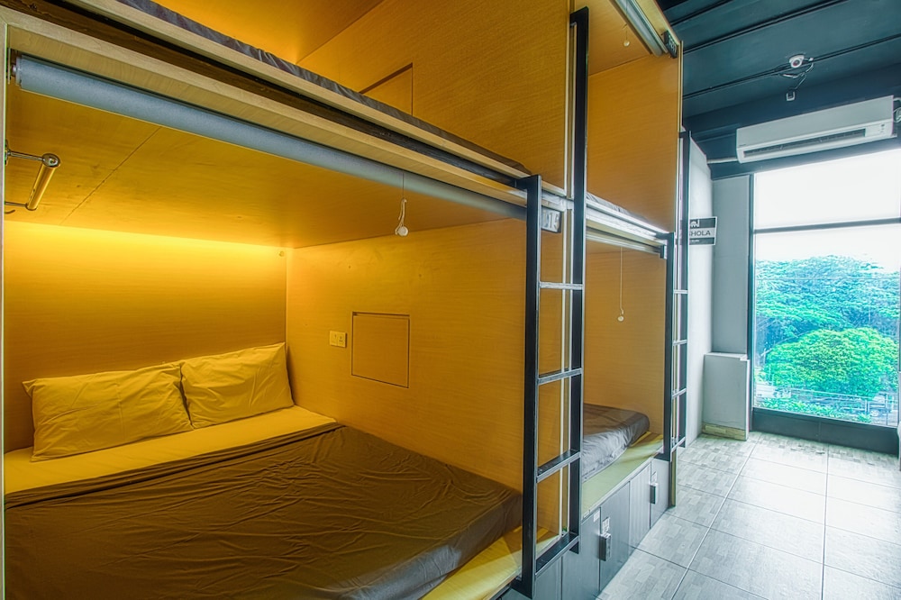 my studio hotel juanda airport surabaya hostel