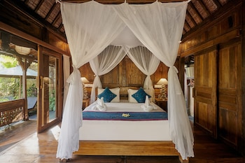 kawan antique ubud villa
