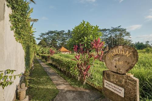 kawan antique ubud villa
