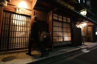 haruya umekoji hostel