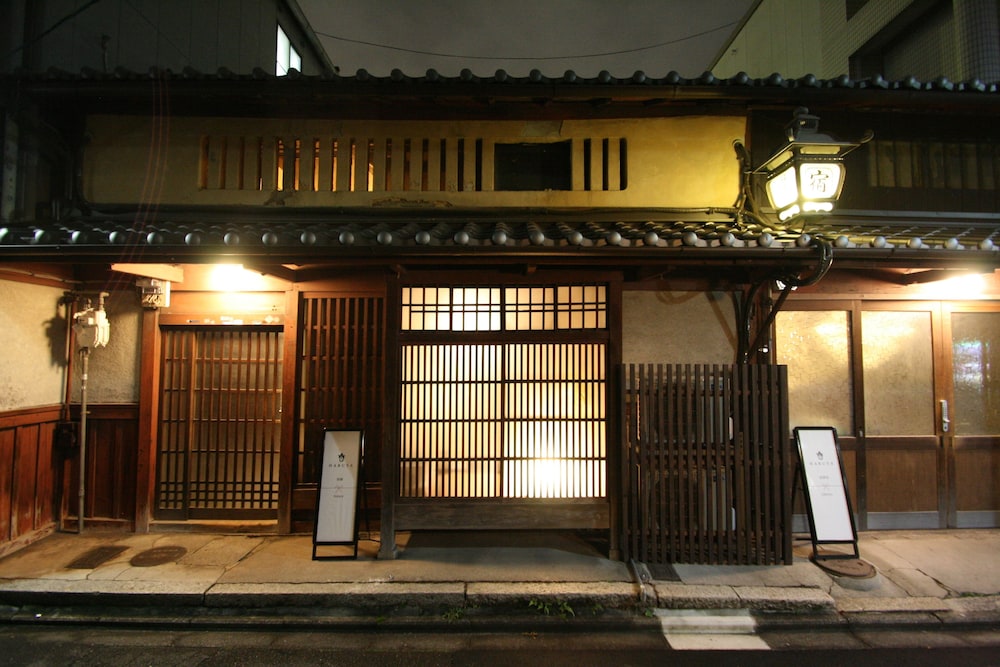 haruya umekoji hostel