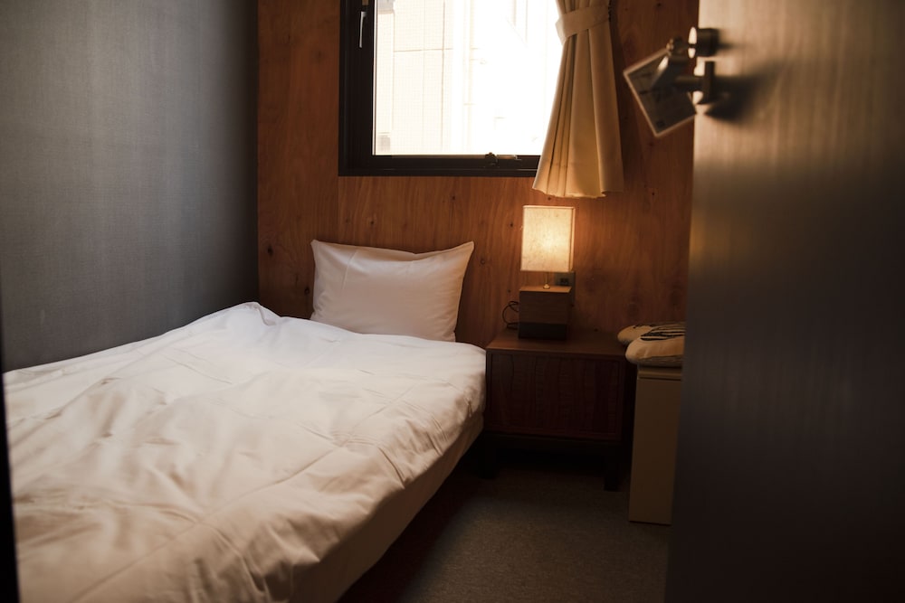 focus kuramae hostel