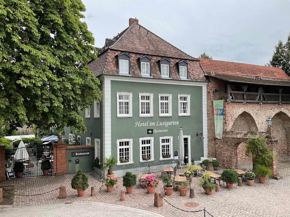 hotel im lustgarten