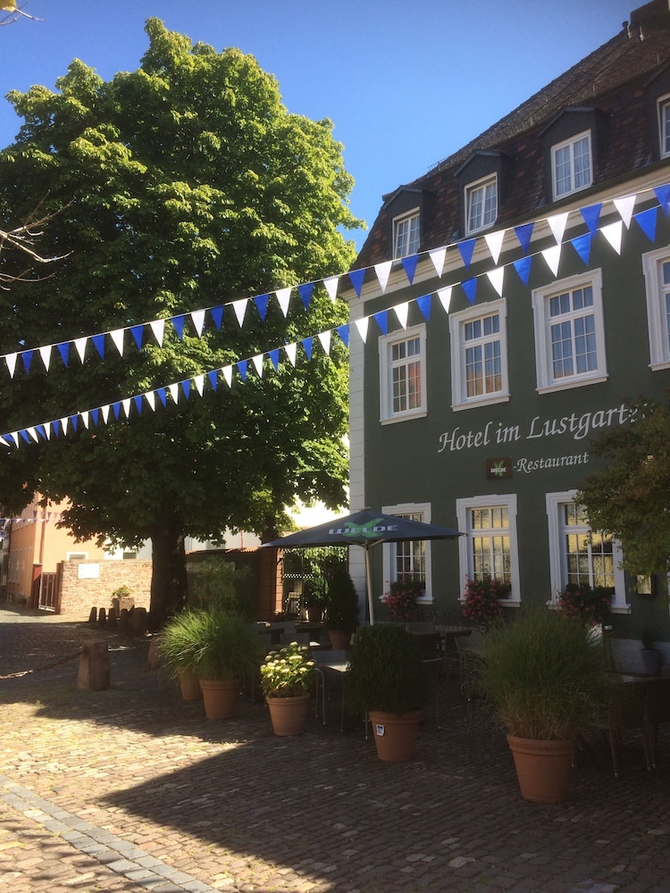 hotel im lustgarten