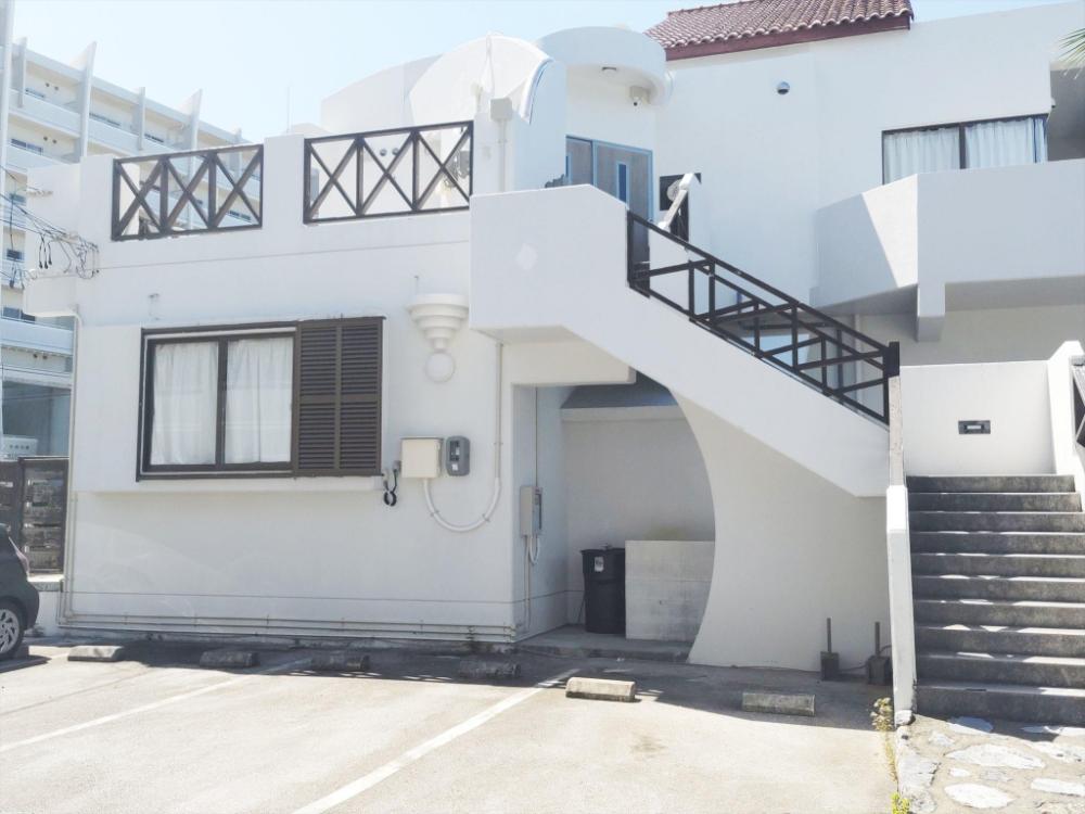 kariyushi condominium resort nago sea side house