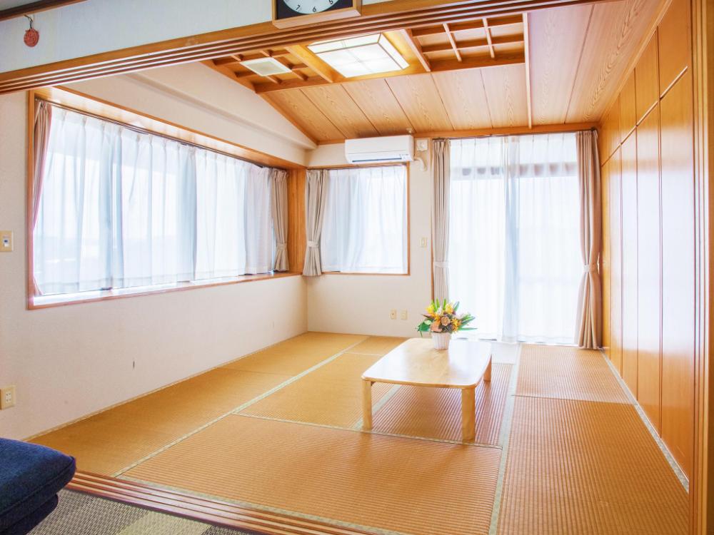 kariyushi condominium resort nago sea side house