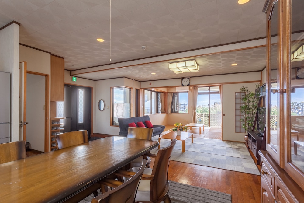 kariyushi condominium resort nago sea side house