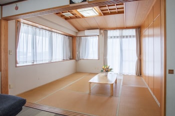 kariyushi condominium resort nago sea side house