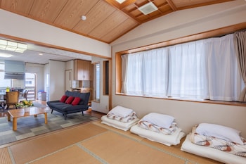 kariyushi condominium resort nago sea side house