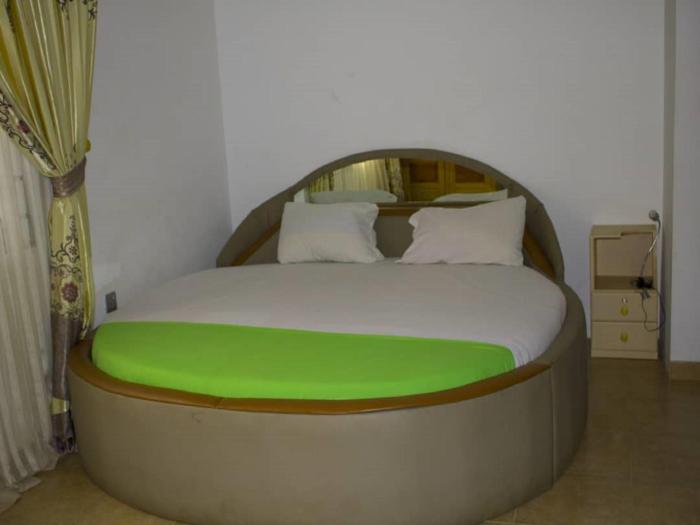 elizz guest house
