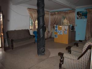 elizz guest house