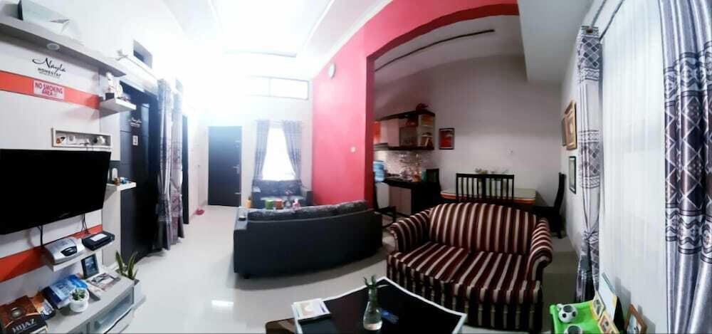 jingga guesthouse
