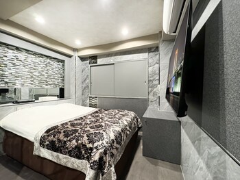 hotel rocks