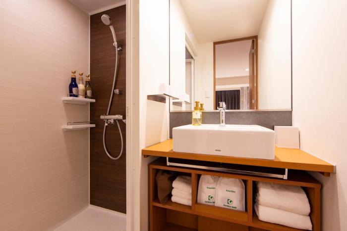 karaksa hotel grande shin osaka tower