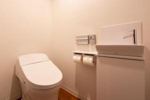 karaksa hotel grande shin osaka tower