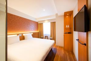 karaksa hotel grande shin osaka tower