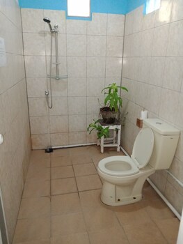 arjuna garden homestay hostel