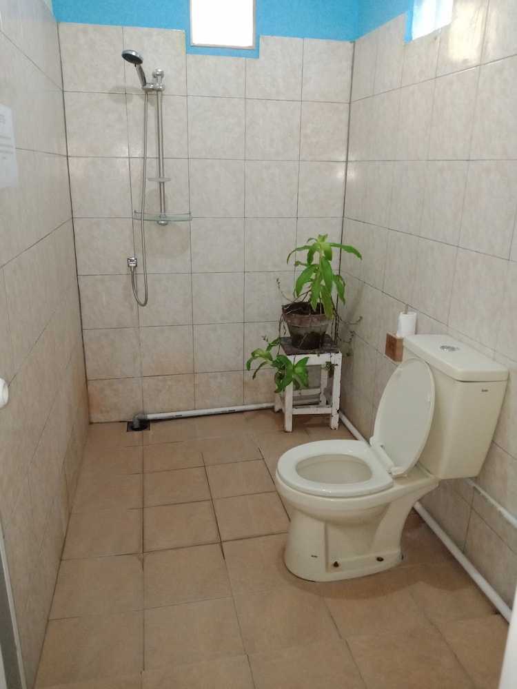 arjuna garden homestay hostel