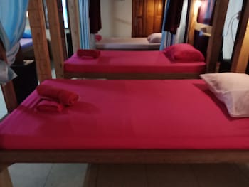 arjuna garden homestay hostel