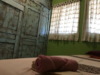 arjuna garden homestay hostel