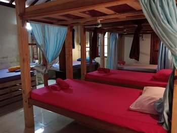 arjuna garden homestay hostel