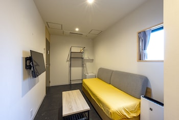plat hostel keikyu minowa forest