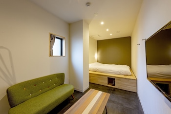 plat hostel keikyu minowa forest