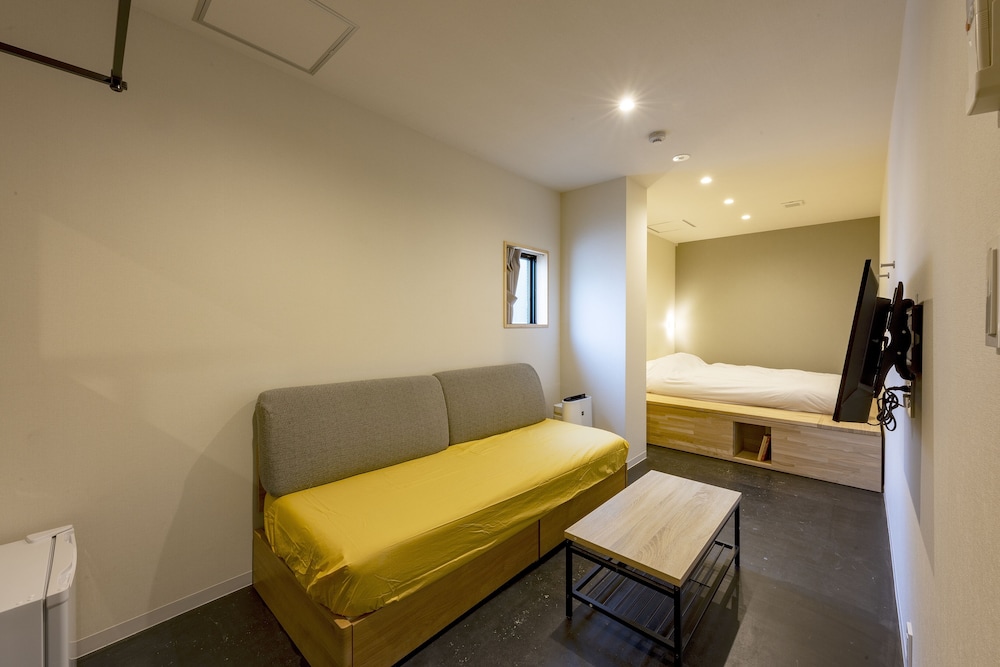 plat hostel keikyu minowa forest