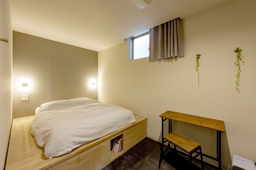 plat hostel keikyu minowa forest