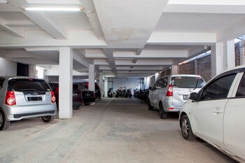 reddoorz near telkom corporate university
