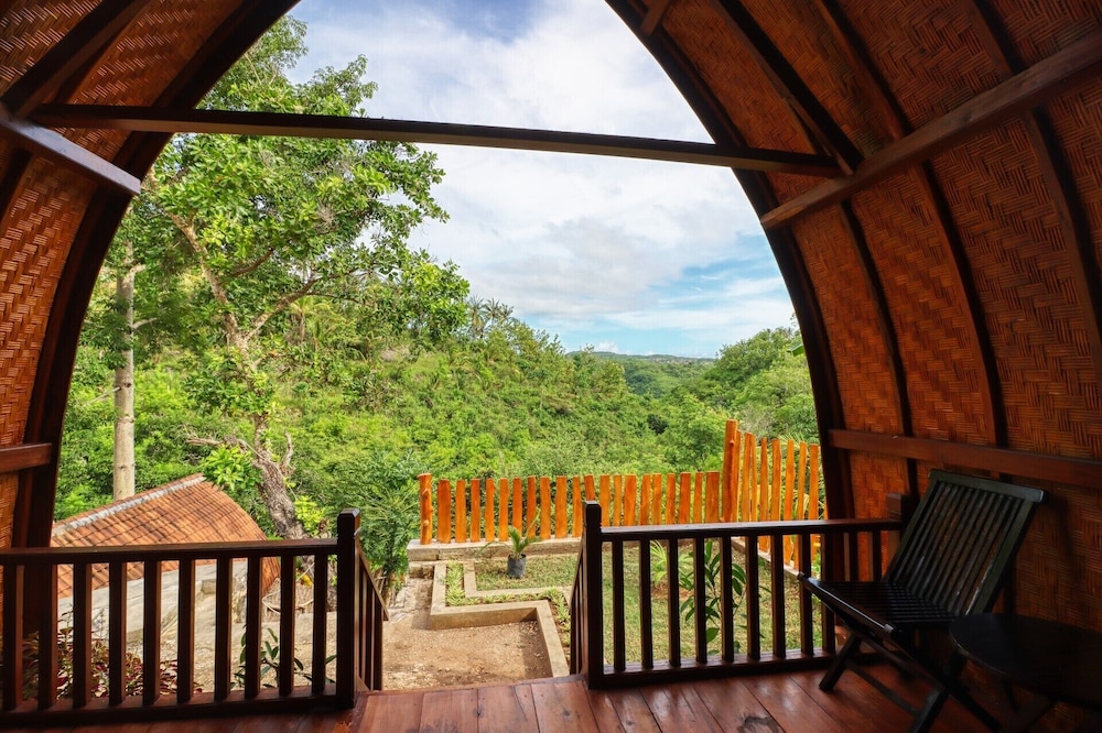 butterfly bungalows