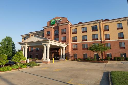 holiday inn express clinton by ihg