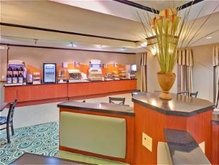 holiday inn express clinton by ihg