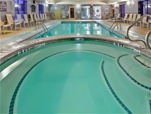 holiday inn express clinton by ihg