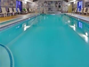 holiday inn express clinton by ihg