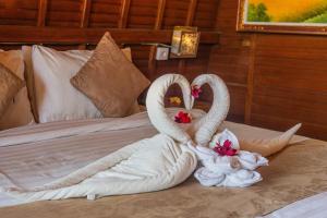 the peace arta bungalow