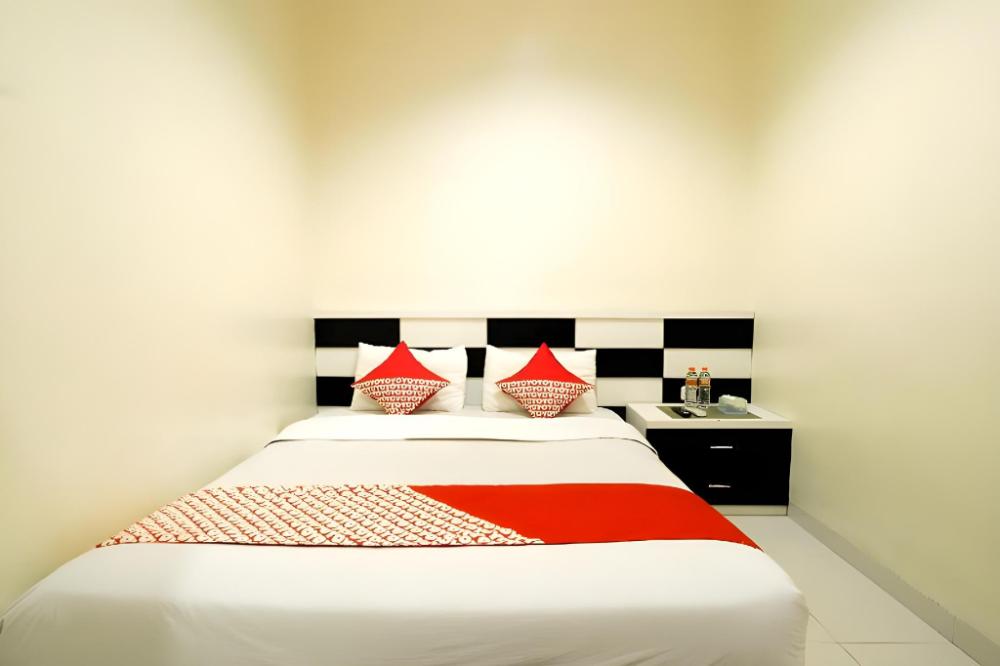 de kayakini hotel