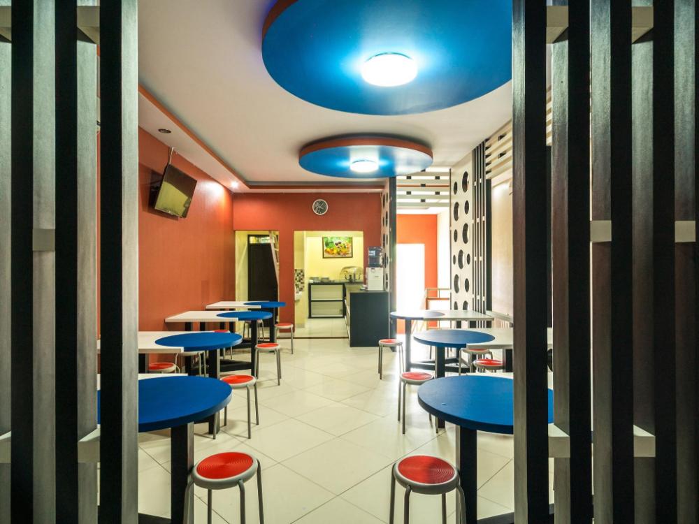 de kayakini hotel