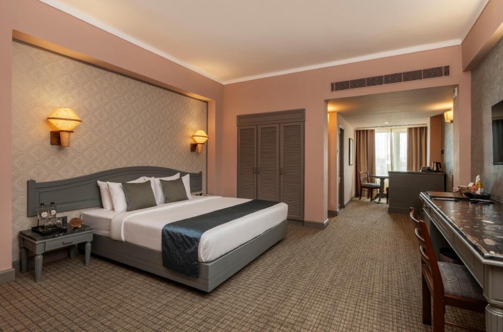 the international hotel