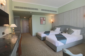 the international hotel