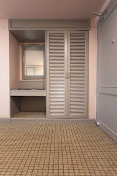 the international hotel