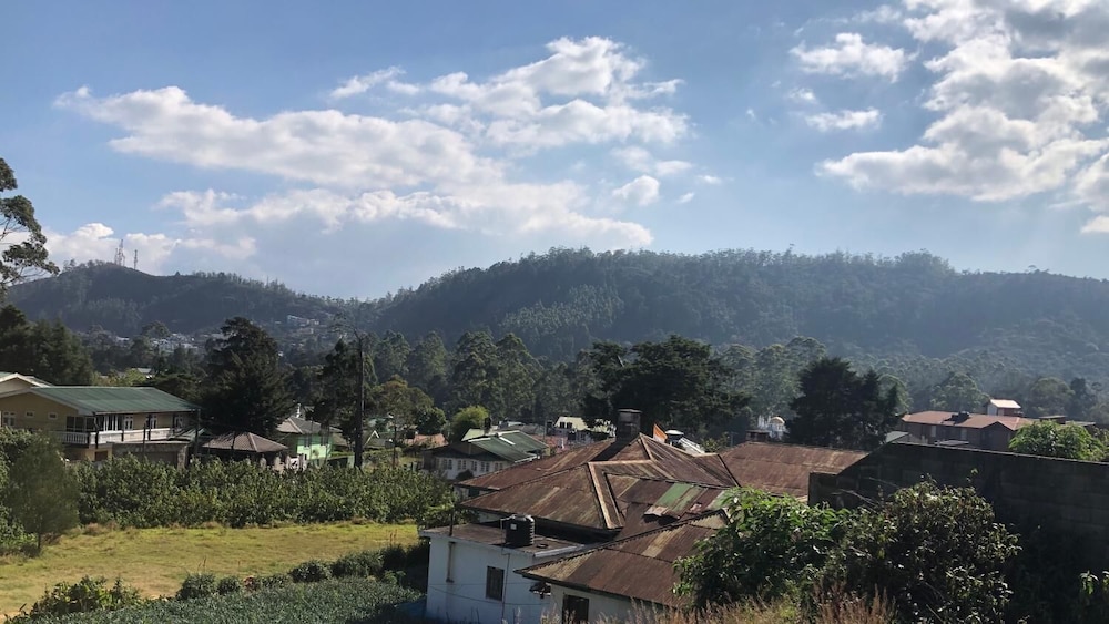 white cottage nuwara eliya