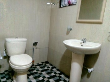 white cottage nuwara eliya