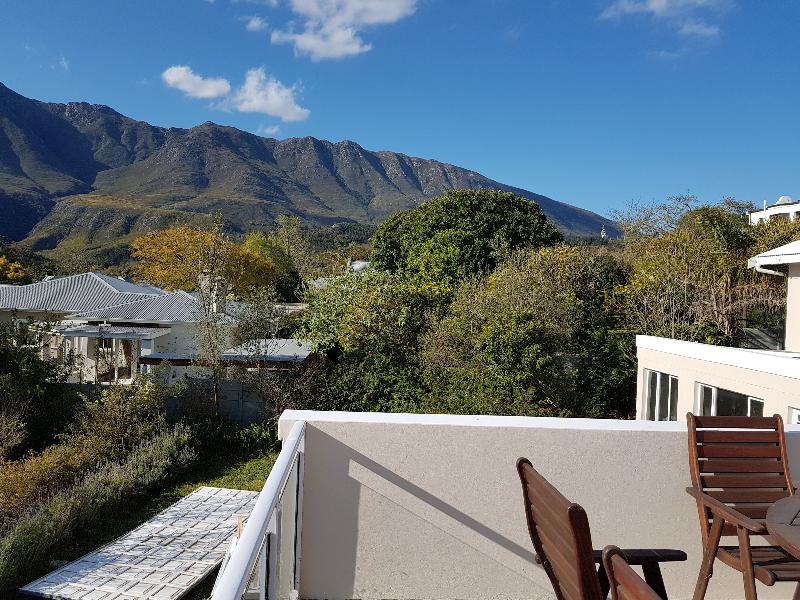 The View Swellendam,Cape Town>>Barrydale,3.5 star