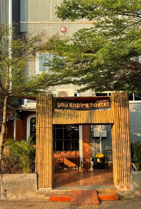 you empire hostel and bar