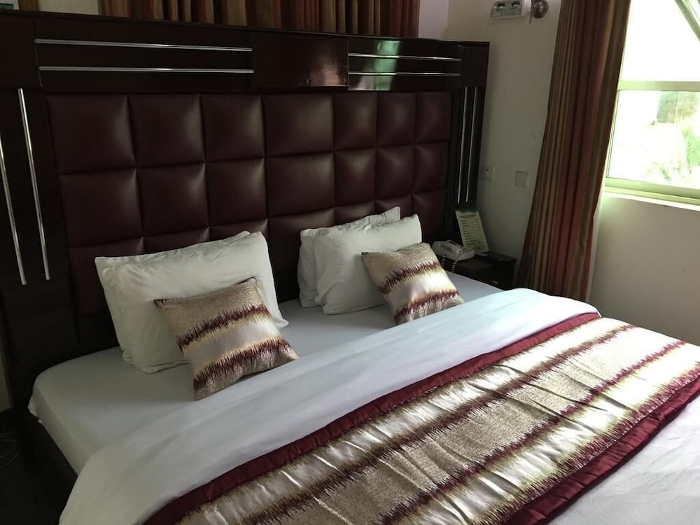 terrace green hotels
