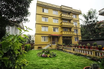 himalayan sherpa inn